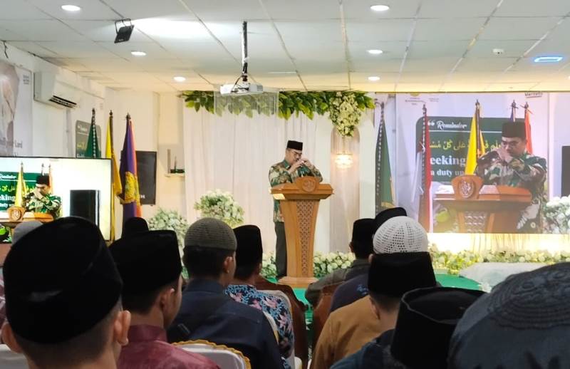 Sekretaris PWM Riau H Abunawas saat menyampaikan sambutan sekaligus membuka acara